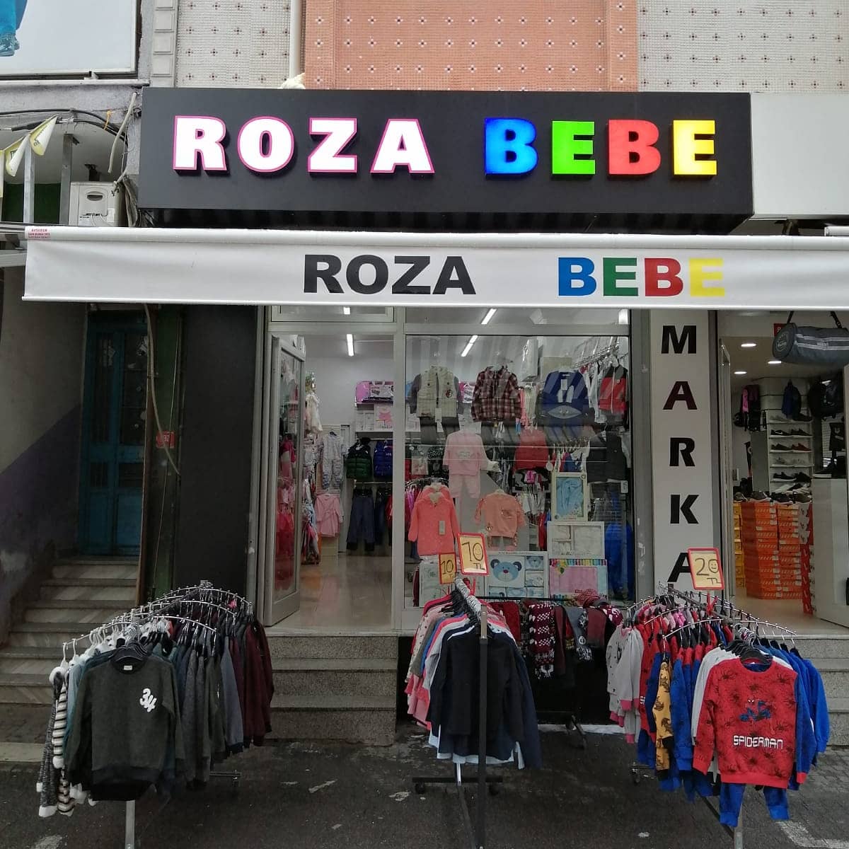 Roza Bebe Giyim Kutu Harf Tabela | Antik Reklam Referans Çalışması - ANTİK REKLAM