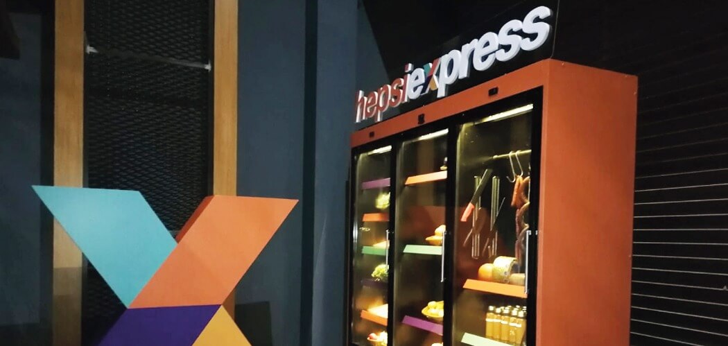 Hepsiburada Kutu Harf Tabela | Antik Reklam Referans Çalışması - ANTİK REKLAM