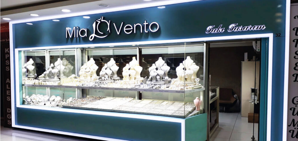 Mia Lovento Kutu Harf Tabela | Antik Reklam Referans Çalışması - ANTİK REKLAM