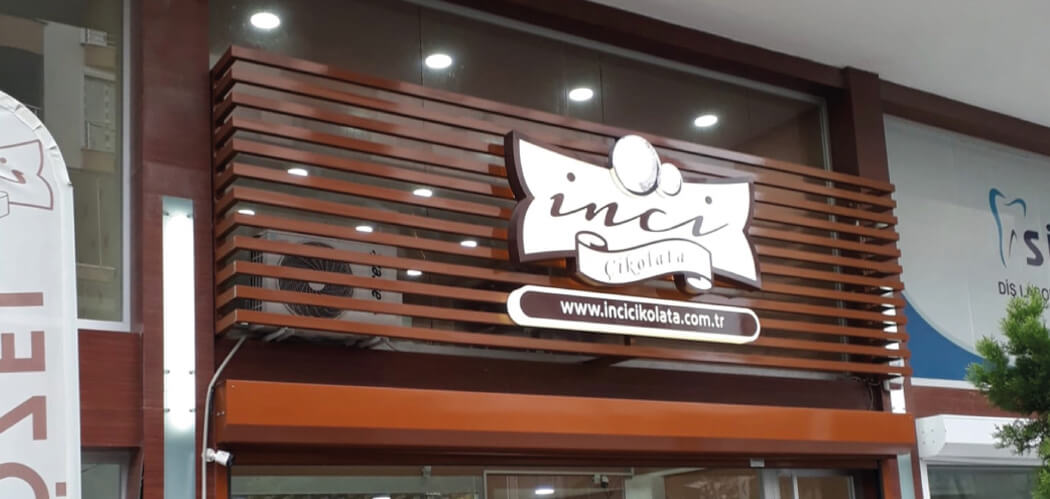 İnci Çikolata Kutu Harf Tabela | Antik Reklam Referans Çalışması - ANTİK REKLAM